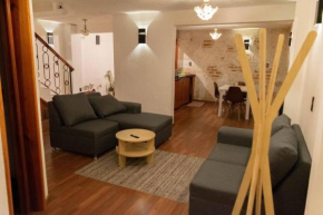 Casa Ramona SC